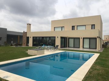 Casa En Venta A Estrenar Country Terravista - General Rodriguez