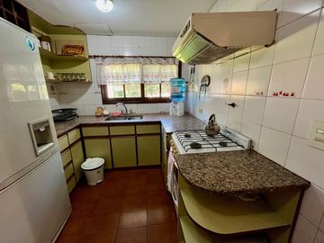 HERMOSO CHALET DE 7 AMB EN COUNTRY EL PARAISO