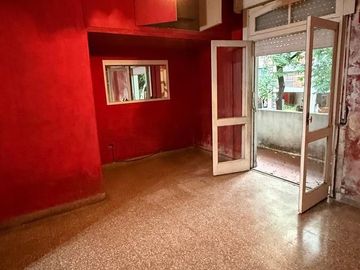 SE VENDE PH TRIPLEX AL FRENTE