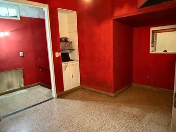 SE VENDE PH TRIPLEX AL FRENTE
