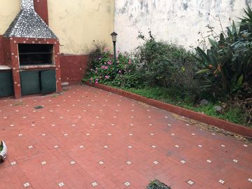 Venta casa en lote propio 8,66x24. 4 ambientes