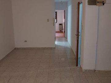 TRES AMBIENTES PLANTA BAJA