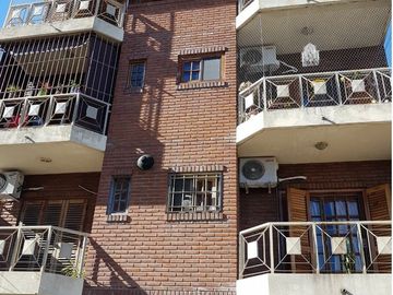 TRES AMBIENTES PLANTA BAJA