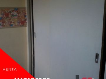 Departamento a la venta en Mataderos