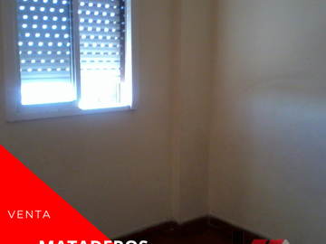Departamento a la venta en Mataderos