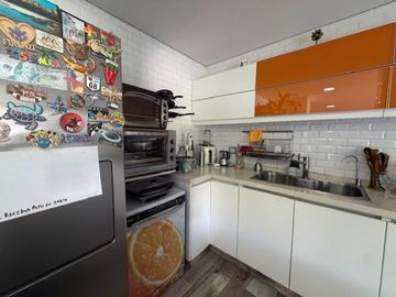 CASA CON JARDIN , PISCINA, QUINCHO , 5 AMBIENTES