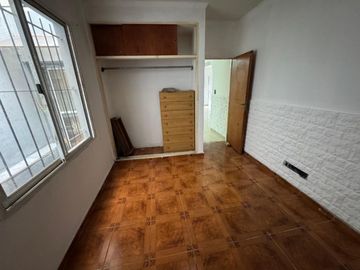 CASA PH DE 3 AMBIENTES EN VENTA - MORON CENTRO