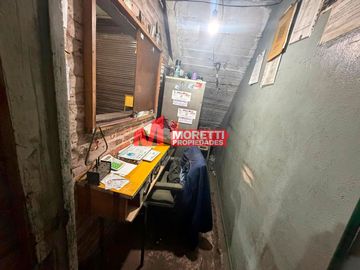 ALQUILER - Local 144 M2 - Santos Vega al 7100 - Villa Bosch
