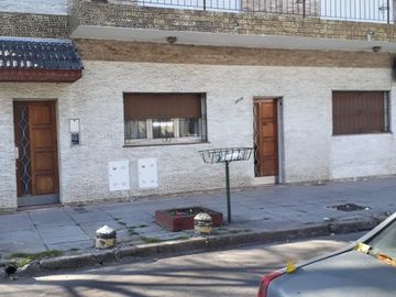 COLON AL 2200- LOMAS DEL MIRADOR