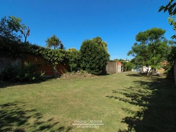 Casa en Venta Castelar con amplio parque