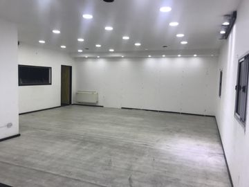 ALQUILER - LA TABLADA - GALPON 320 m2 - ZONIFICACION M.I.