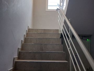 Monoambiente al fte c/balcón