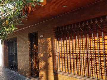 BUENA CASA OPORTUNIDAD