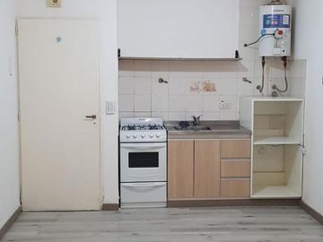 SE ALQUILA MONOAMBIENTE INTERNO CON PATIO LLARRAYA 2236 MATADEROS CABA