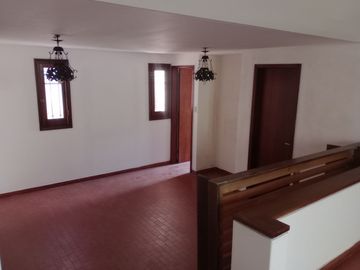 EXCLENTE CASA EN PUNTA CHICA . SAN FRNANDO. KENEDY 300