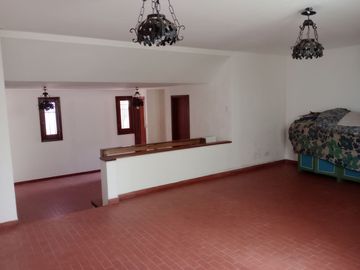 EXCLENTE CASA EN PUNTA CHICA . SAN FRNANDO. KENEDY 300