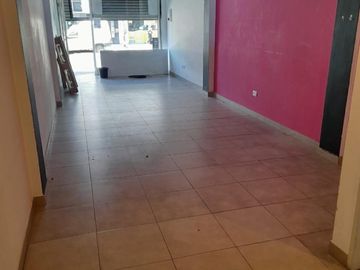 Excelente local comercial en alquiler