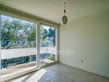 Venta Casa familiar con patio para remodelar en Ñuñoa