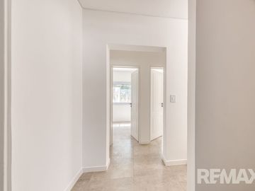 VENTA TRIPLEX 4 AMBIENTES EN PARQUE LELOIR
