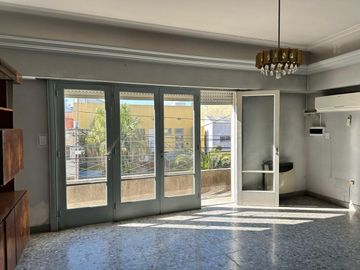 VENTA DEPARTAMENTO 4 AMBIENTES CON TERRAZA