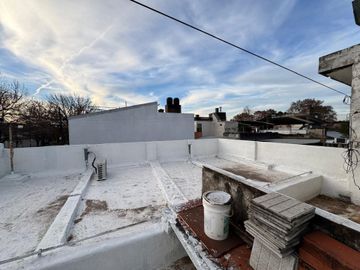 VENTA CASA 3 DORMITORIOS PATIO Y TERRAZA