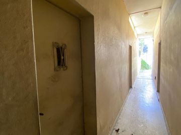 LOTE SOBRE AV EN ZONA COMERCIAL