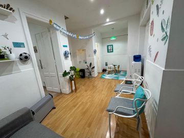 VENTA OFICINA 3 AMB REFACCIONADA ZONA TRIBUNALES