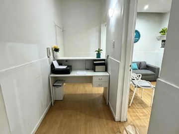 VENTA OFICINA 3 AMB REFACCIONADA ZONA TRIBUNALES