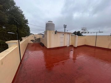 VENTA CASA 5 AMB COCHERA/PATIO/TERRAZA Z/BARRACAS.