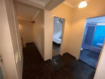 VENTA CASA 5 AMB COCHERA/PATIO/TERRAZA Z/BARRACAS.