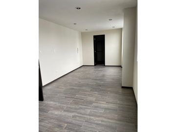 Departamento en Renta entre Calzada Zavaleta y Recta a Cholula, Puebla