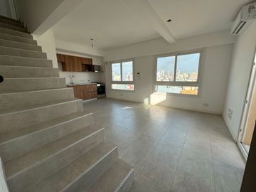 DUPLEX 2 AMB EN CABALLITO