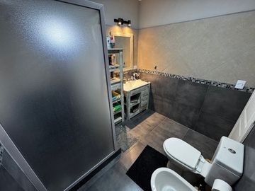 VENTA TERRENO IDEAL GALPON DEPOSITO + LOFT/OFICINA