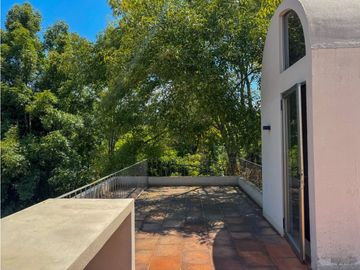 CASA EN VENTA || VALLE DE BRAVO || CENTRO