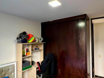 EN VENTA APARTAMENTO EN POBLADO - LOMA DEL INDIO