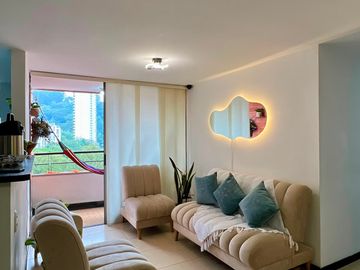EN VENTA APARTAMENTO EN POBLADO - LOMA DEL INDIO
