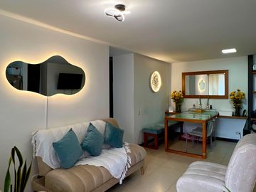 EN VENTA APARTAMENTO EN POBLADO - LOMA DEL INDIO