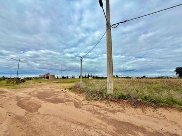 Terreno Club de Campo La Macarena, Lote 1 Mza 8