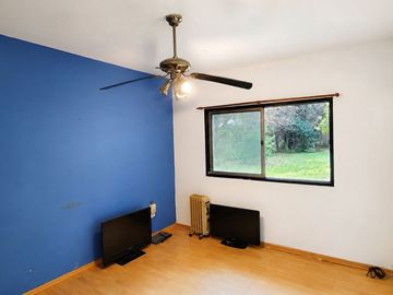 CASA 4 AMB  EN VENTA VILLA ADELINA JARDIN PILETA