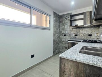 VENTA PH 4 Ambientes con terraza en Versalles