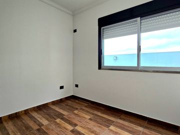 VENTA PH 4 Ambientes con terraza en Versalles