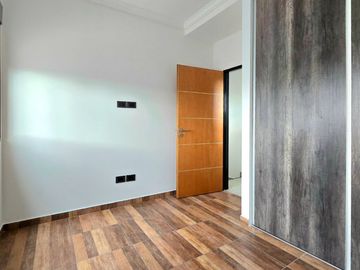 VENTA PH 4 Ambientes con terraza en Versalles