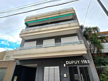 VENTA PH 4 Ambientes con terraza en Versalles