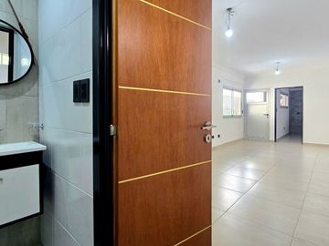 VENTA PH 4 Ambientes con terraza en Versalles