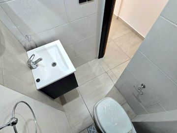VENTA PH 4 Ambientes con terraza en Versalles
