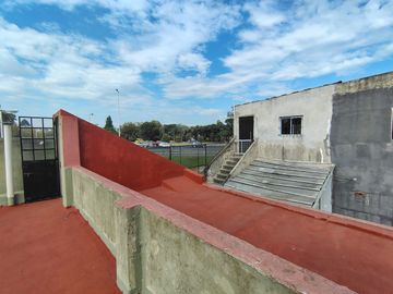 VENTA EN BLOQUE MULTIPROPÓSITO SALIDA A 2 CALLES