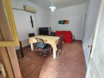 VENTA EN BLOQUE MULTIPROPÓSITO SALIDA A 2 CALLES