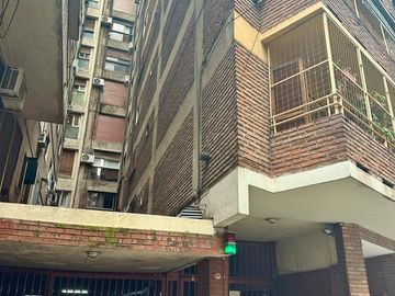 Cochera Espacio Guardacoche Cubierta Belgrano