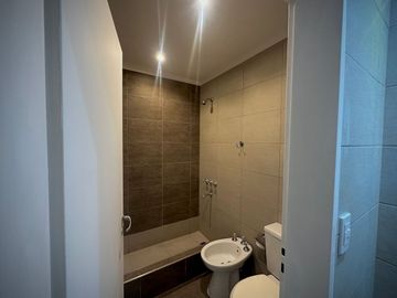 DEPARTAMENTO 2 AMB COCHERA ESCRITORIO VENTA