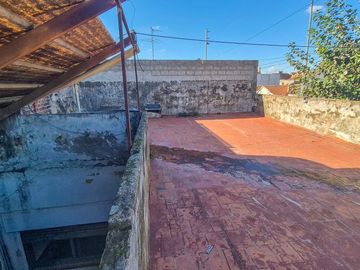 LOCAL COMERCIAL EN ESQUINA SAN JUSTO A REFACCIONAR